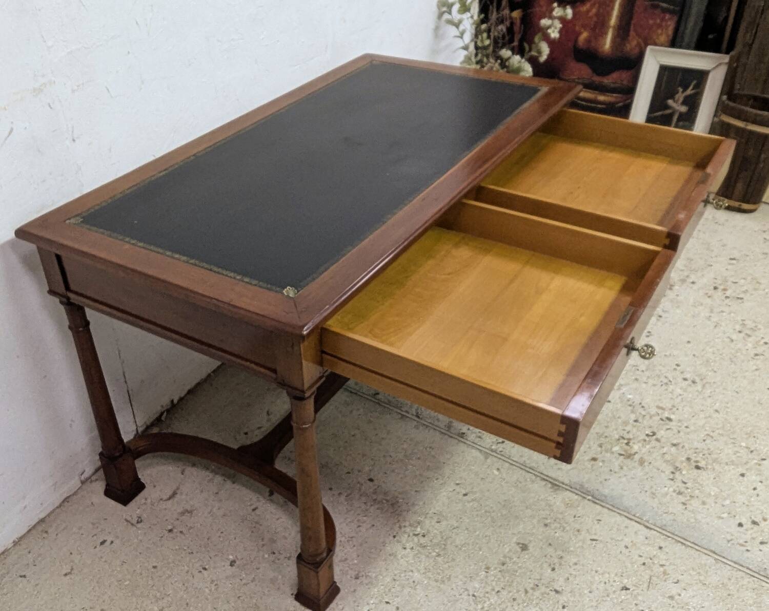 Camille et vence solid cherry wood flat desk