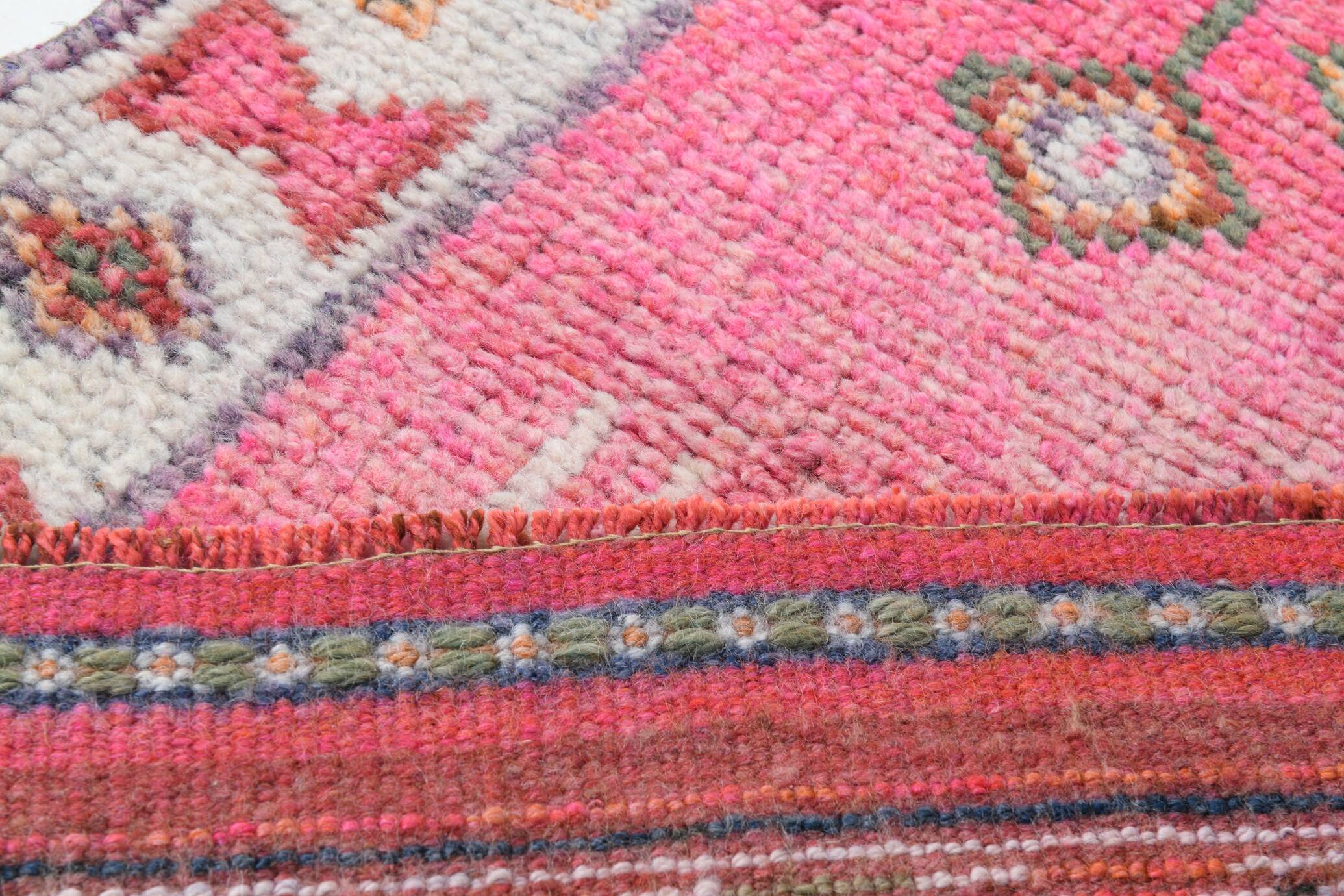 Shades Of Pink Beige Antique Vintage Runner Rug, 89x322Cm