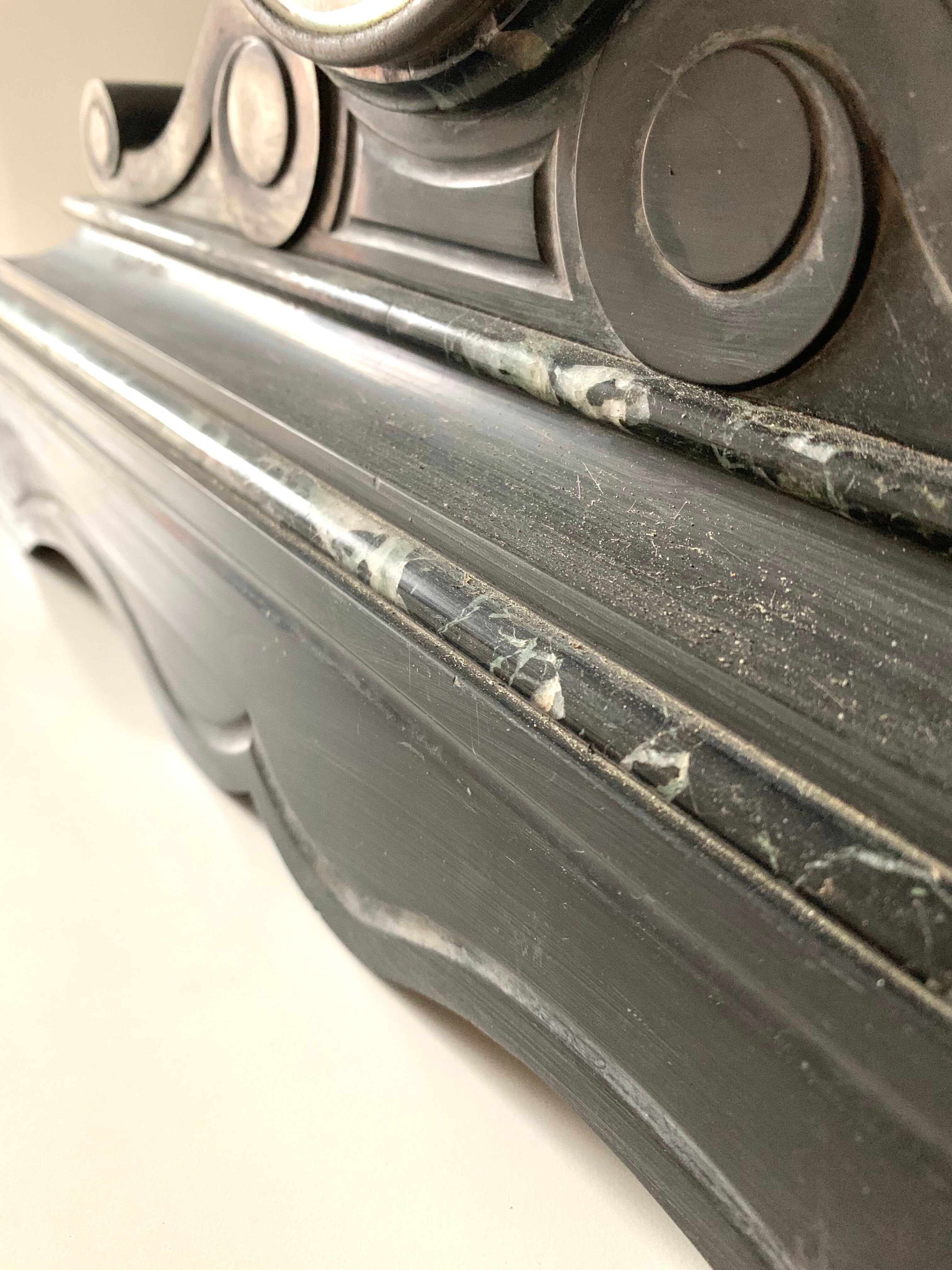 Marble clock