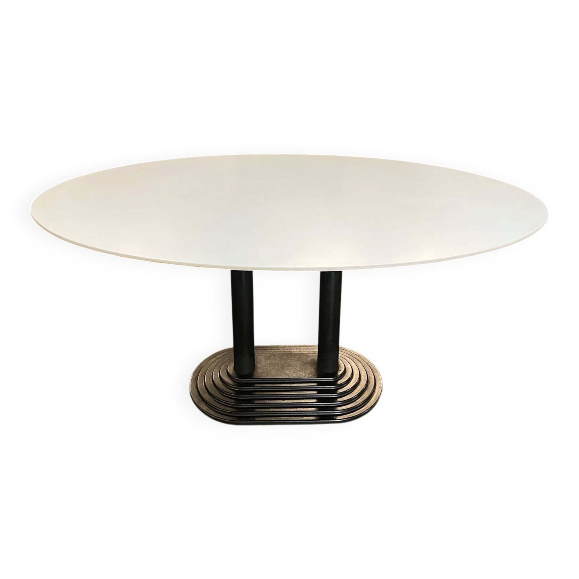 Oval dining table