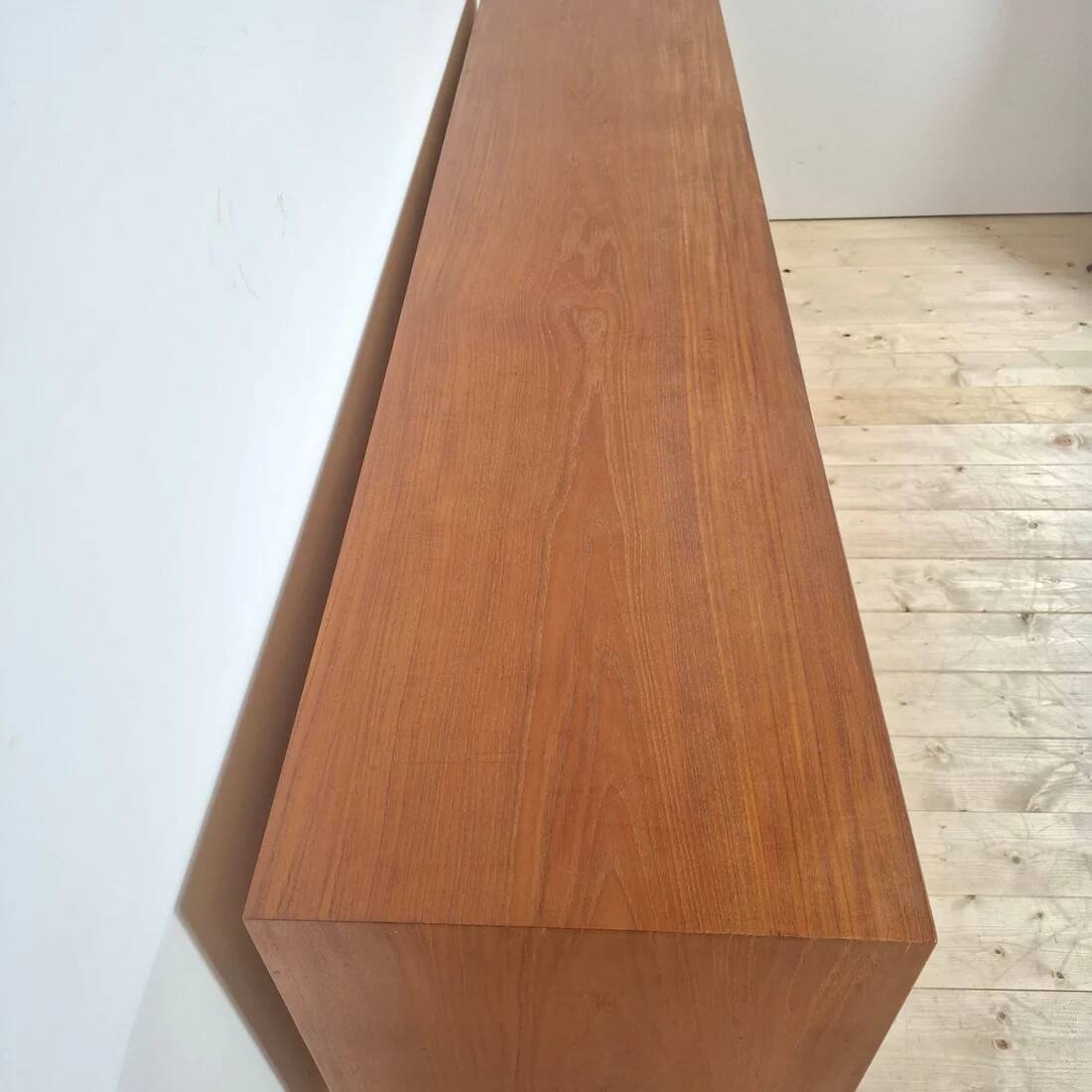 Vintage sideboard with coloured doors – Mid-century modern design, 1960s