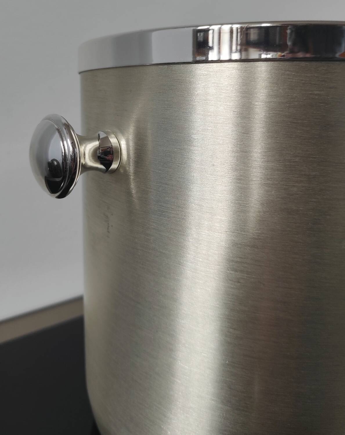 Vintage 70s insulated aluminium ice bucket