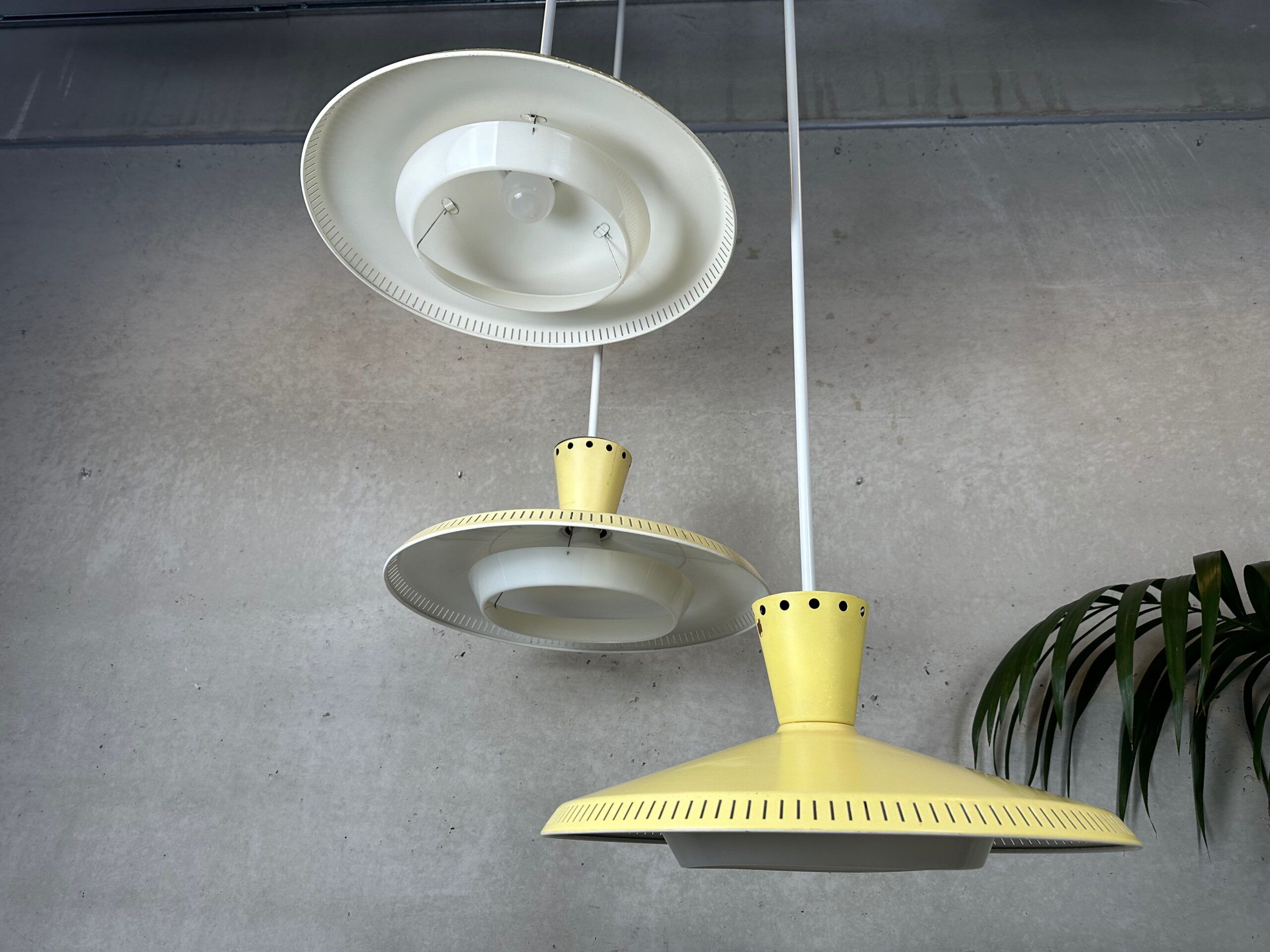 Lampe suspendue vintage Philips – Louis Kalff – NB93