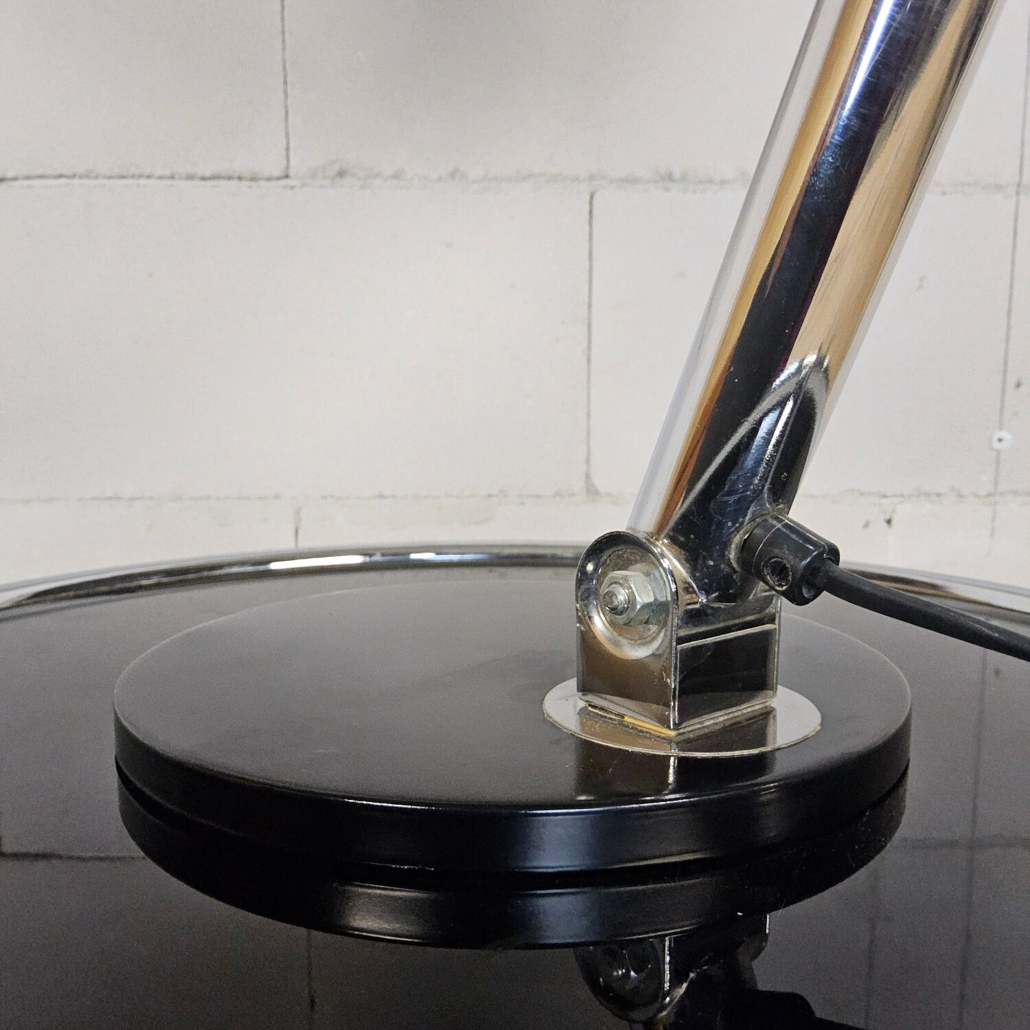 Vintage black Bauhaus H. Busquet Hala desk lamp model 144 dutch design