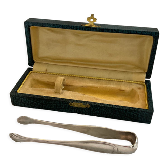Sugar tongs, silver metal