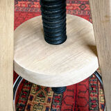 High screw tabout with a metal foot rest