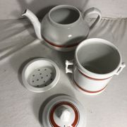 Théière Pillivuyt et 4 tasses céramique vintage