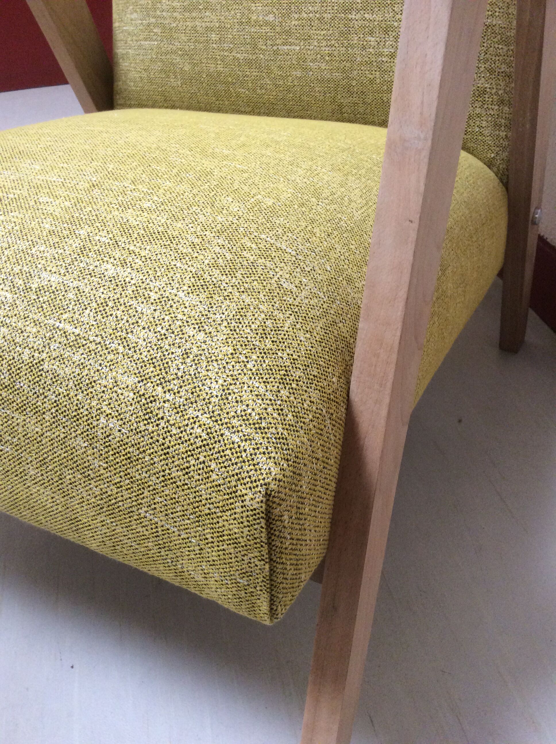 Fauteuil 70 moutarde