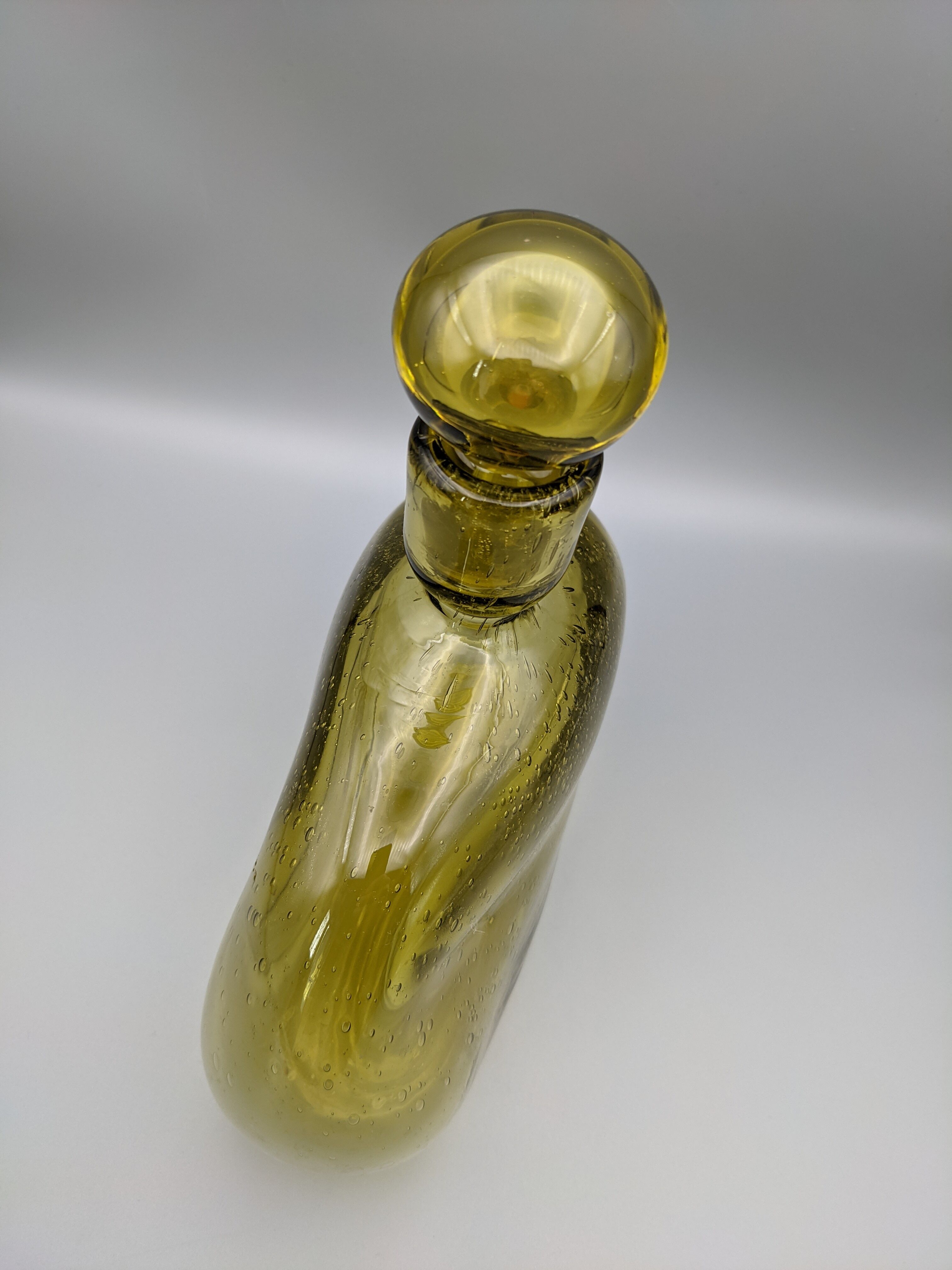 Cognac decanter in bubbled blown glass