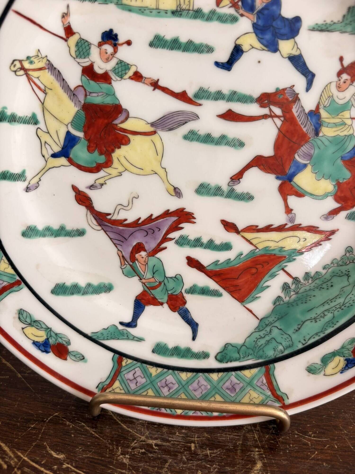 Ancient Plate War Cavalry Wucai Famille Verte Ming Qing Kangxi China