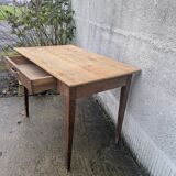 Farm table