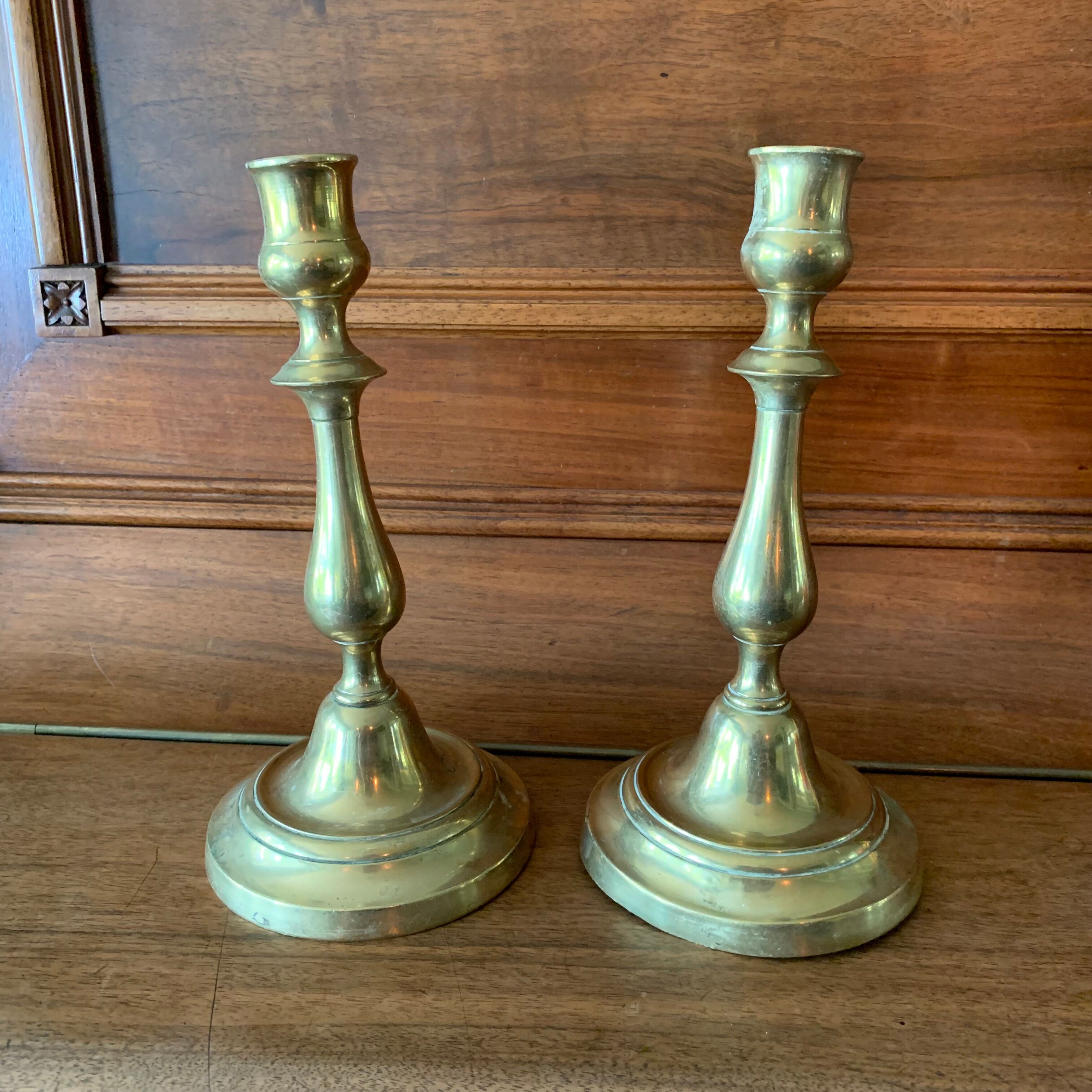 Set of 2 brass candle holders