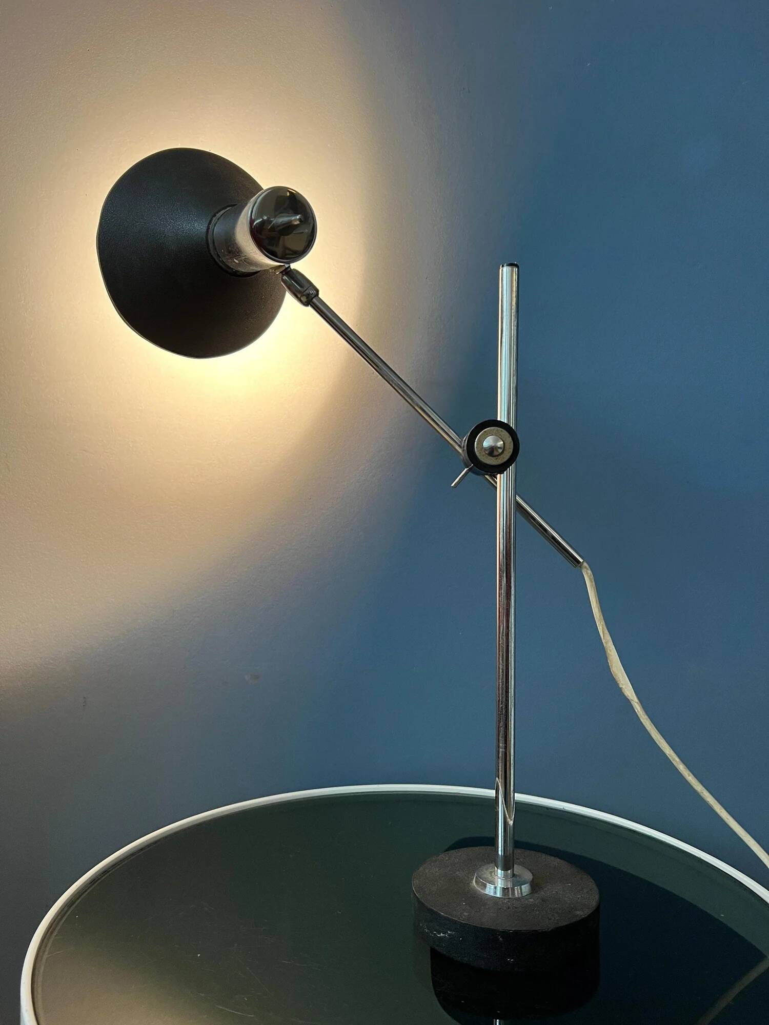 Vintage Herda mid-century adjustable desk lamp