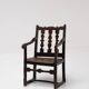 Fauteuil en chêne provincial français du XVIIIe siècle