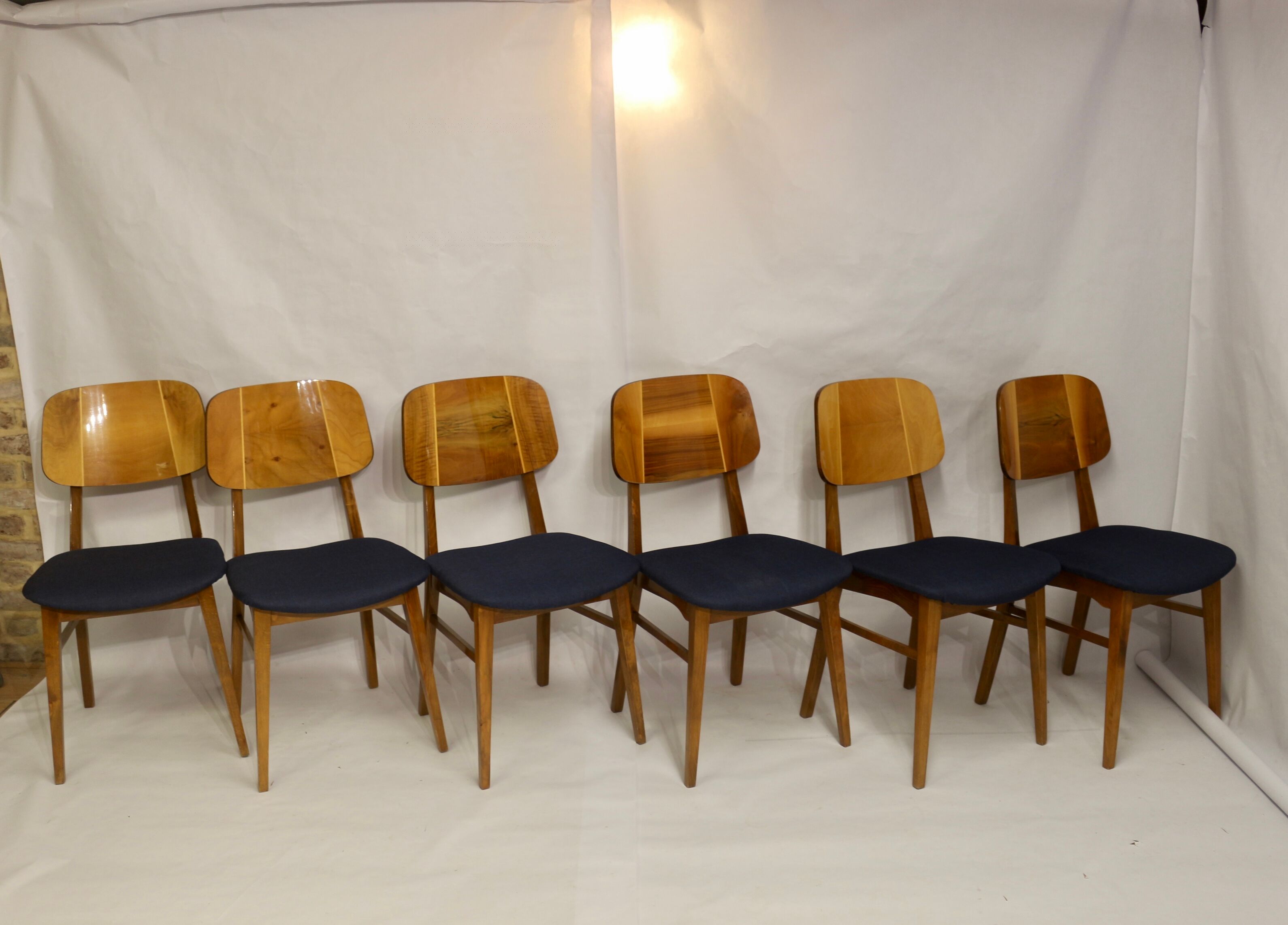 Set of six chairs design year 60,70 traditional slatted wood