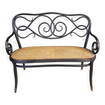 Art nouveau settee no. 2 in bent wood and cane by Thonet Brothers, Austria 1900s