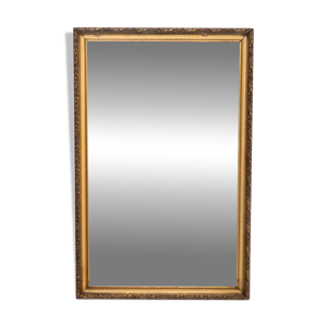 Miroir à cadre doré,