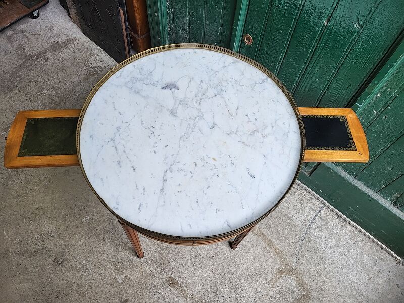 Table bouillotte 2 tirettes et 2 tiroirs plateau marbre style Louis XVl