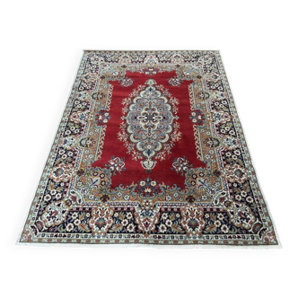 Oriental style rug 170cm x 230cm