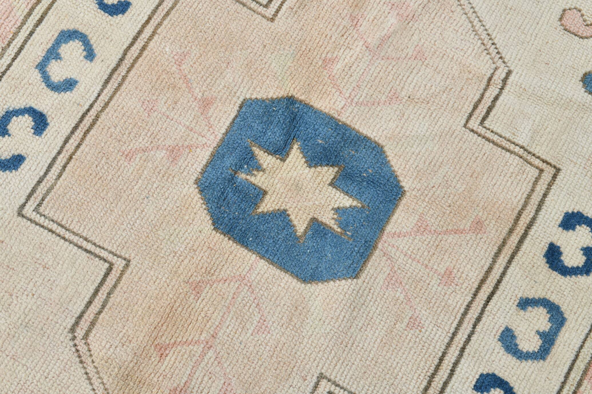 5x7 Peach & Blue Contemporary Vintage Rug, 154x226Cm SK22969