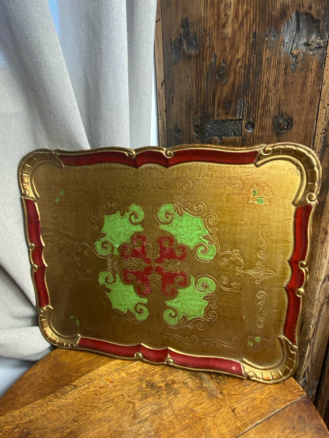 Grand plateau en bois florentin