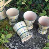 Service in sandstone colors