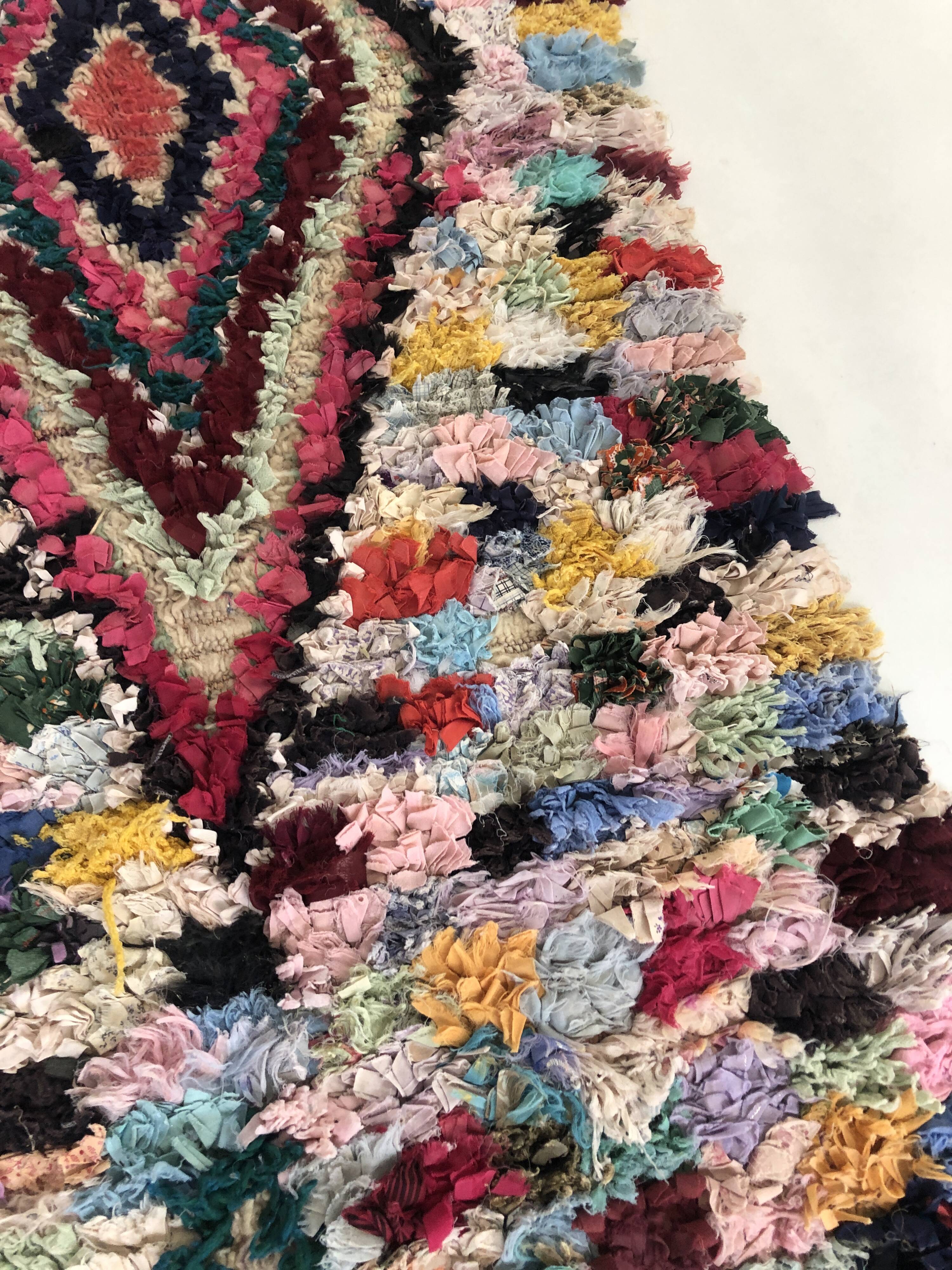 Moroccan Berber carpet Boucherouite 3.05x0.90m