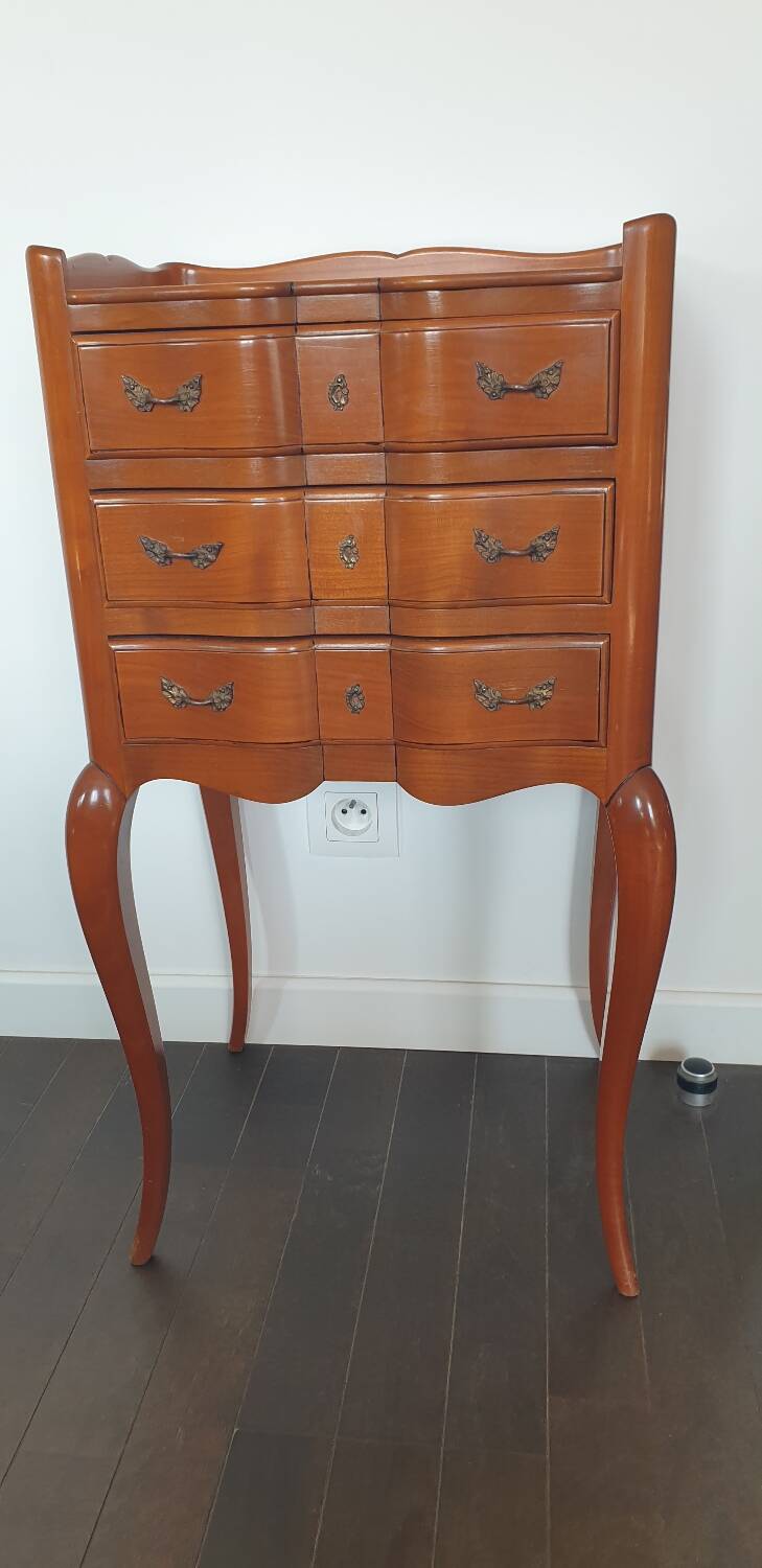 Chevet 3 tiroirs style louis xv