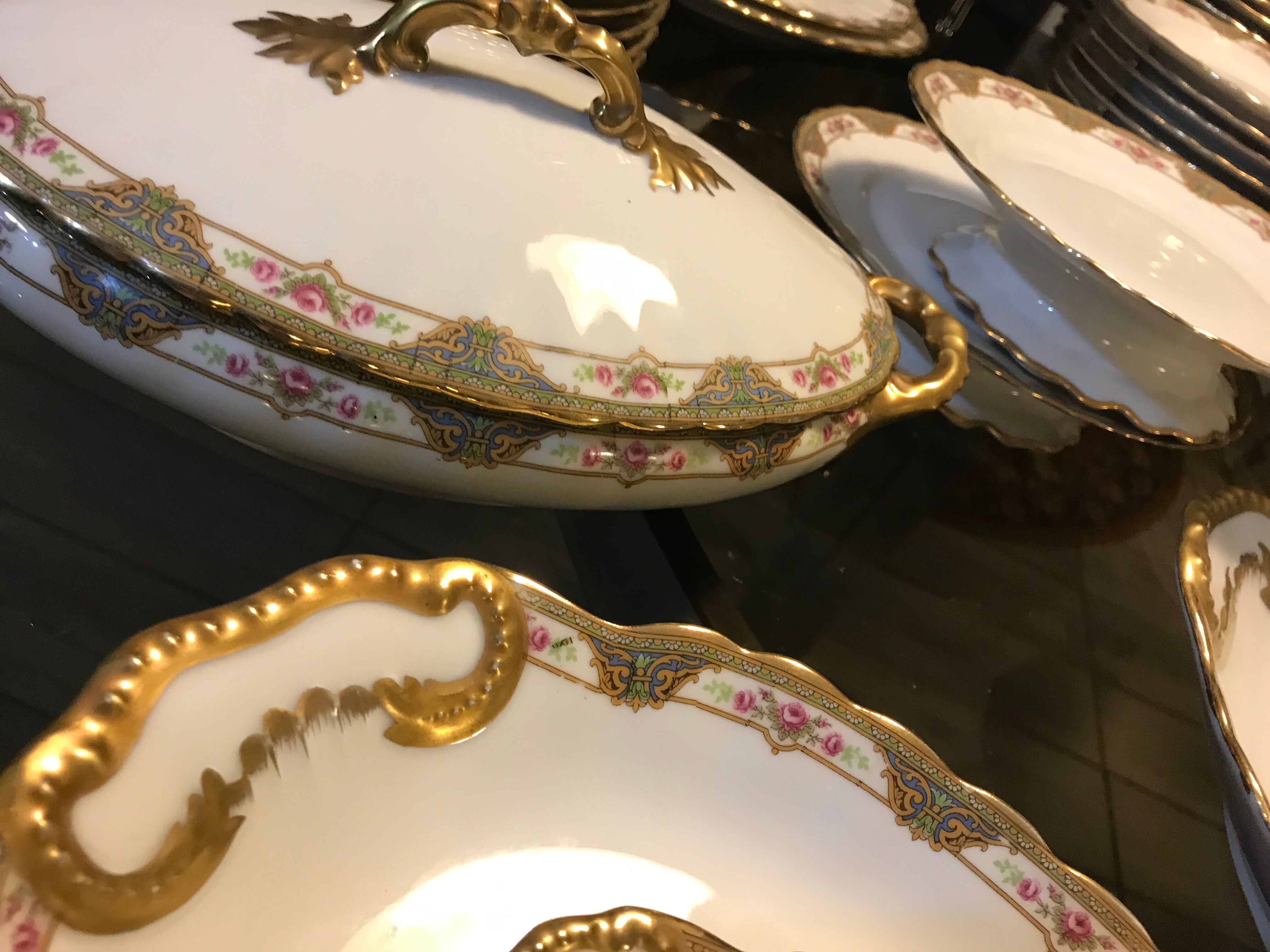 Limoges porcelain table service André François