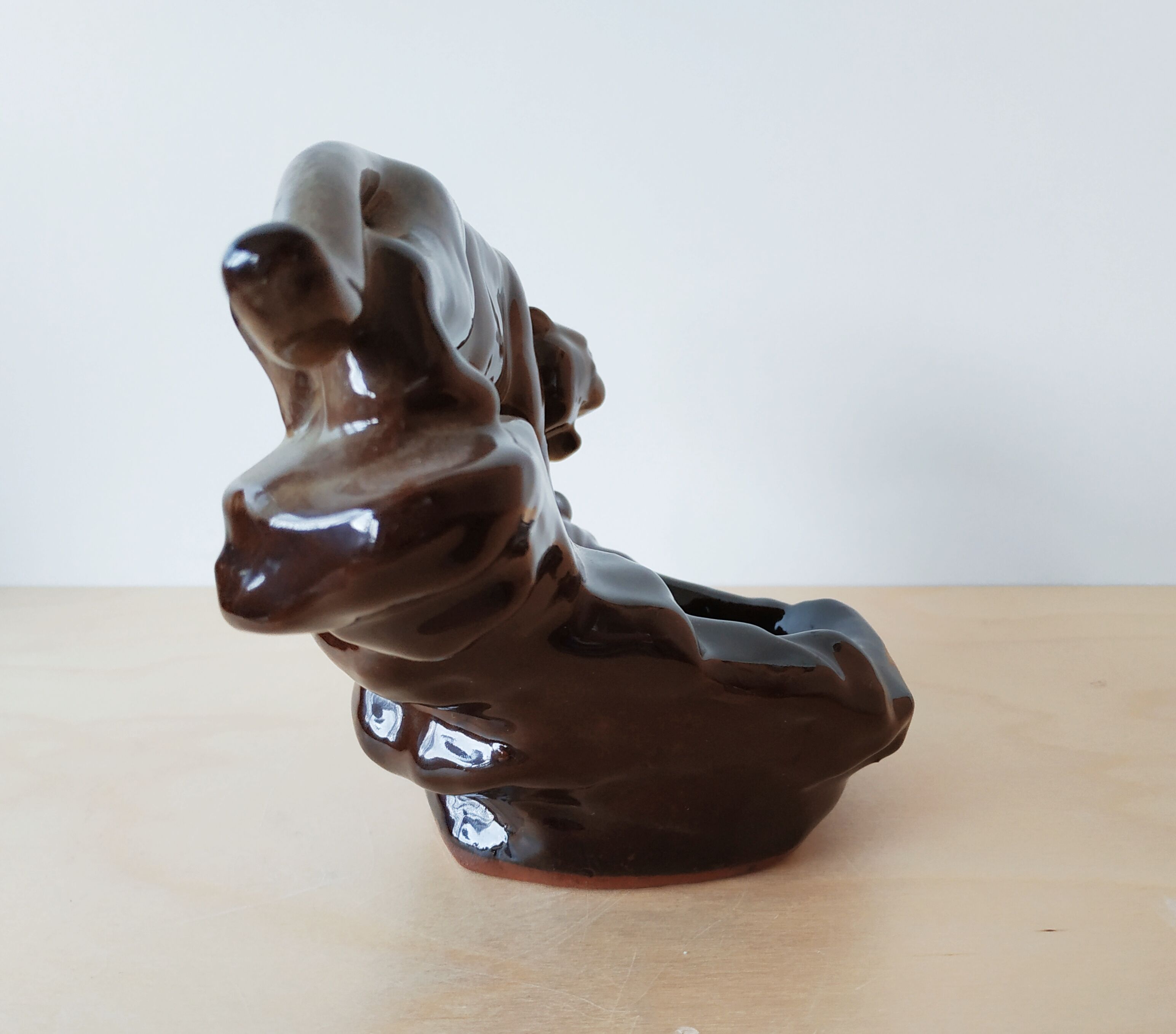 Vintage ceramic tiger ashtray