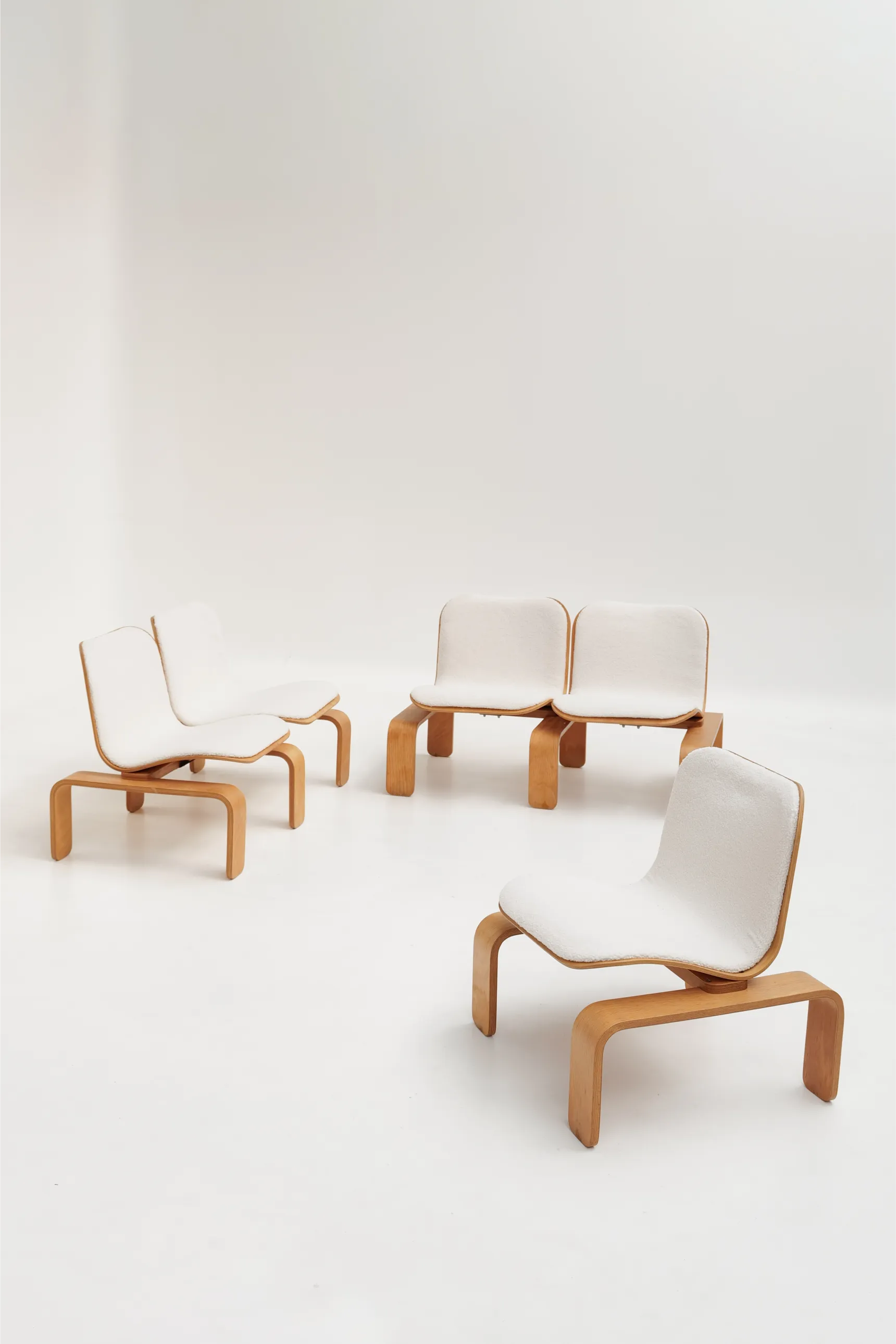 Living room set by Jean-Michel Chaudeurge for Steiner