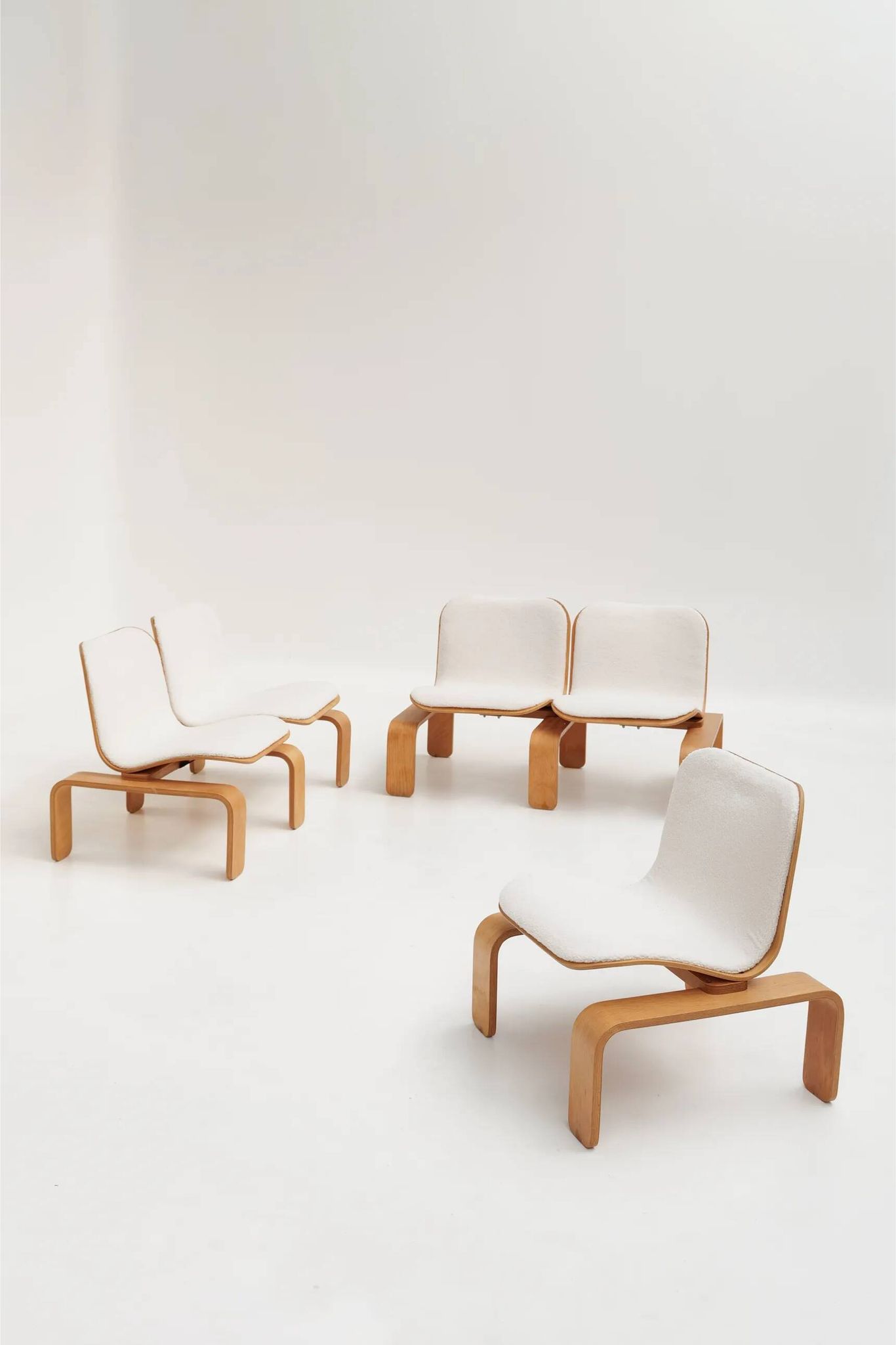Living room set by Jean-Michel Chaudeurge for Steiner