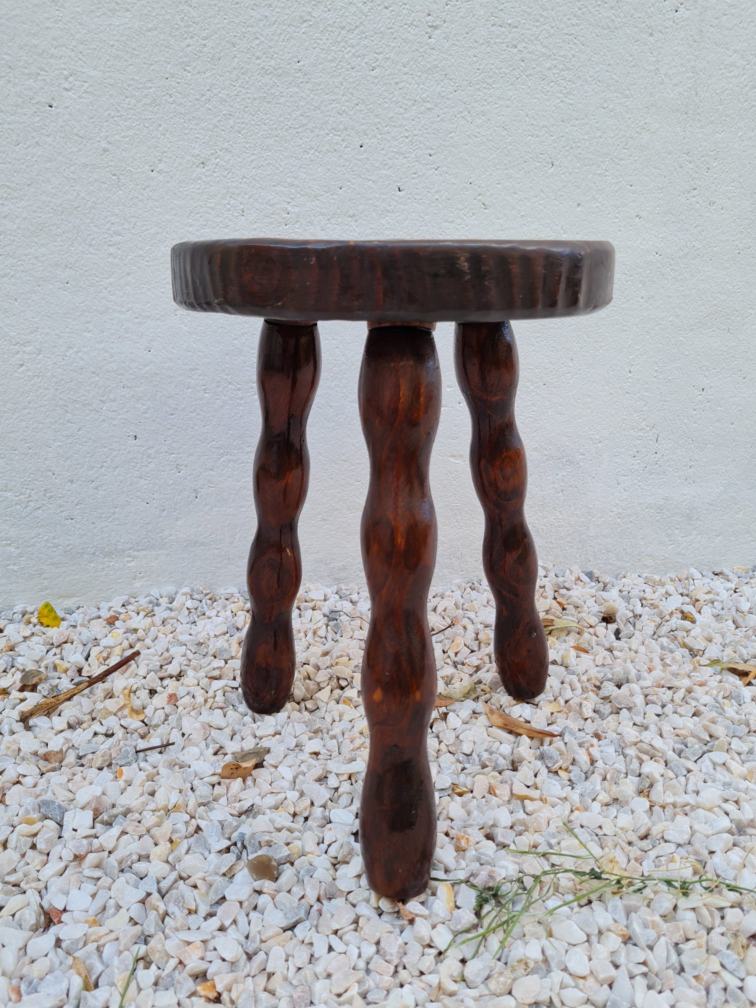 Tripod stool