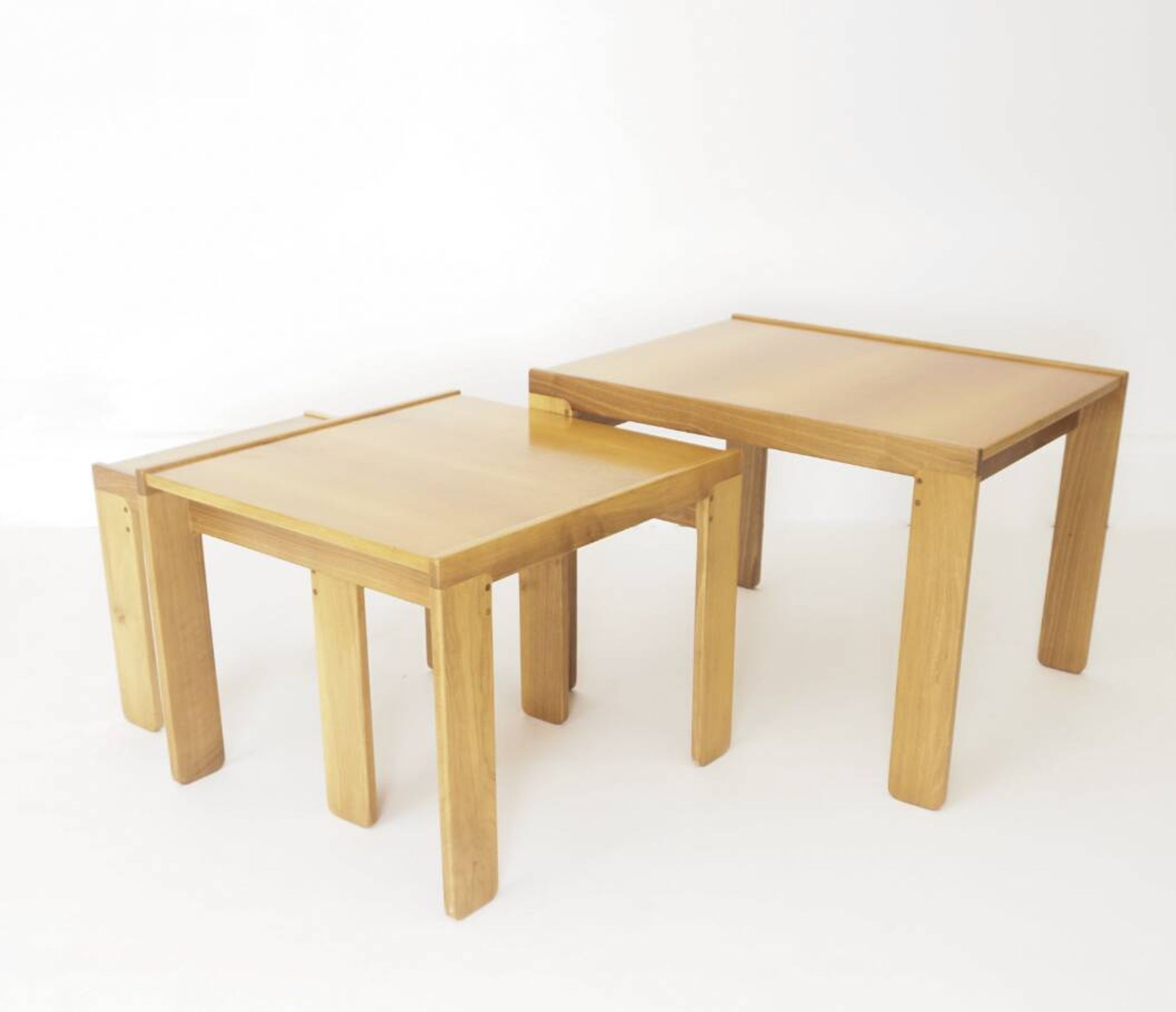 Nest of tables ‘777’ by Afra and Tobia Scarpa for Cassina, 1960