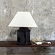 Lampe en céramique noire