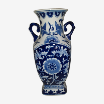 Floral blue decor Asian vase