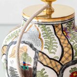 Chinese porcelain table lamp hand-painted by Petrus Regout, circa 1880, new lampshade.