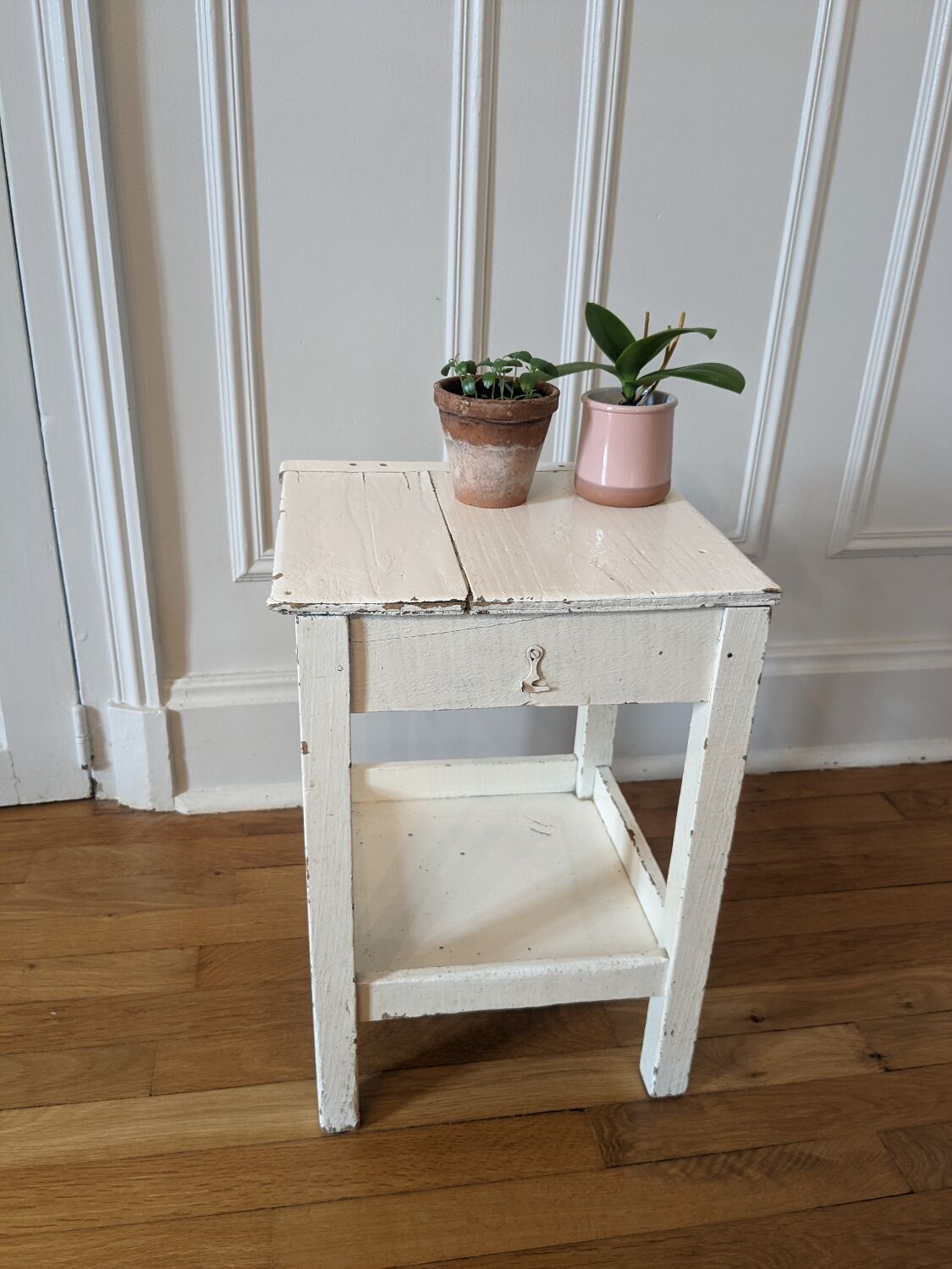 Vintage chest stool
