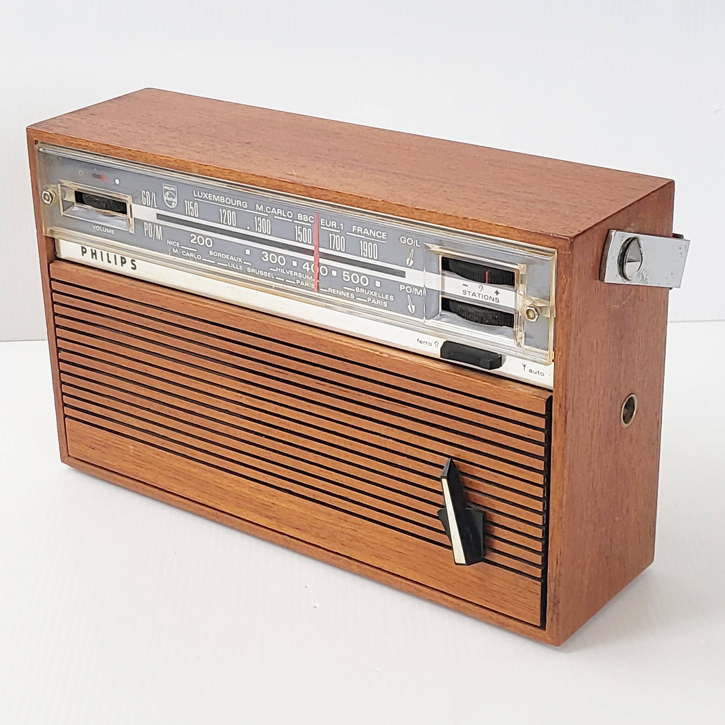 Philips vintage transistor radio 1960s