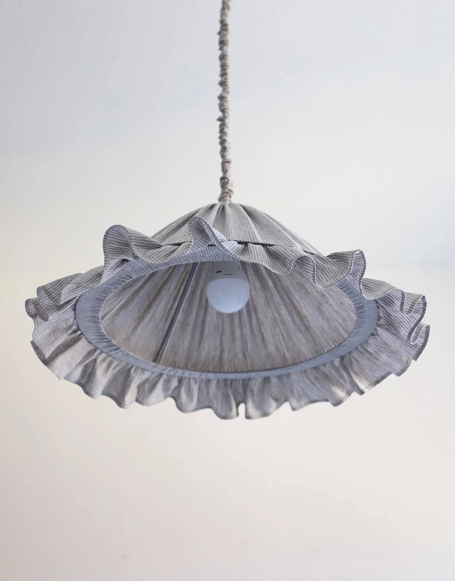 Suspension Emilia, pleated lampshade with frills, grey stripes.