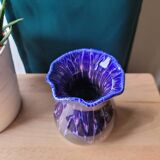 Enameled porcelain vase