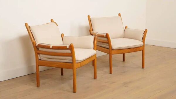 Ensemble de 2 fauteuils vintage   Illum Wikkelsø pour Silkeborg   Modèle Genius   Teck