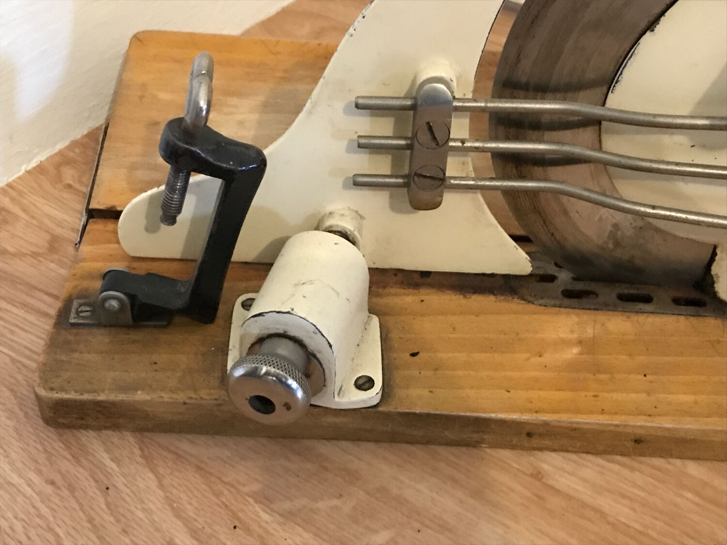 Vintage bread slicer