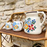 Trio de pichets fleuris anciens