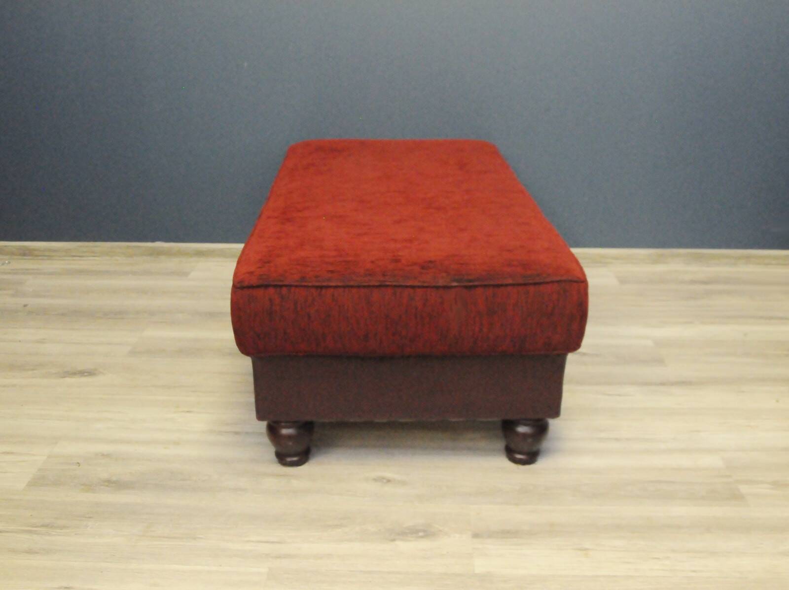 Pouf, table des années 1950