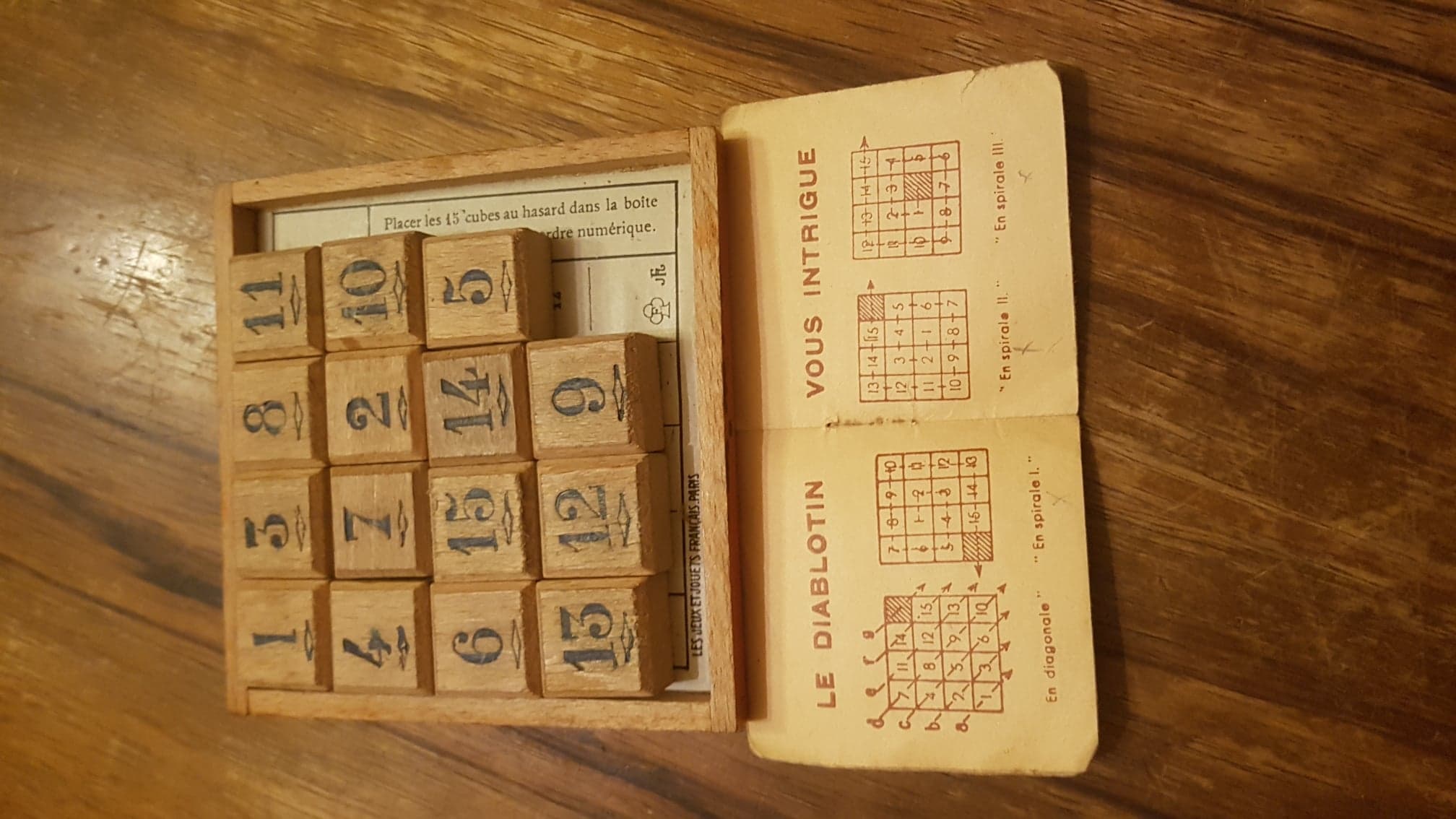 Jeu le taquin ou le diablotin