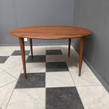 Mid-Century Modern scandinavian coffee table in teak by Hvidt & Mølgaard Nielsen for France and Søn.