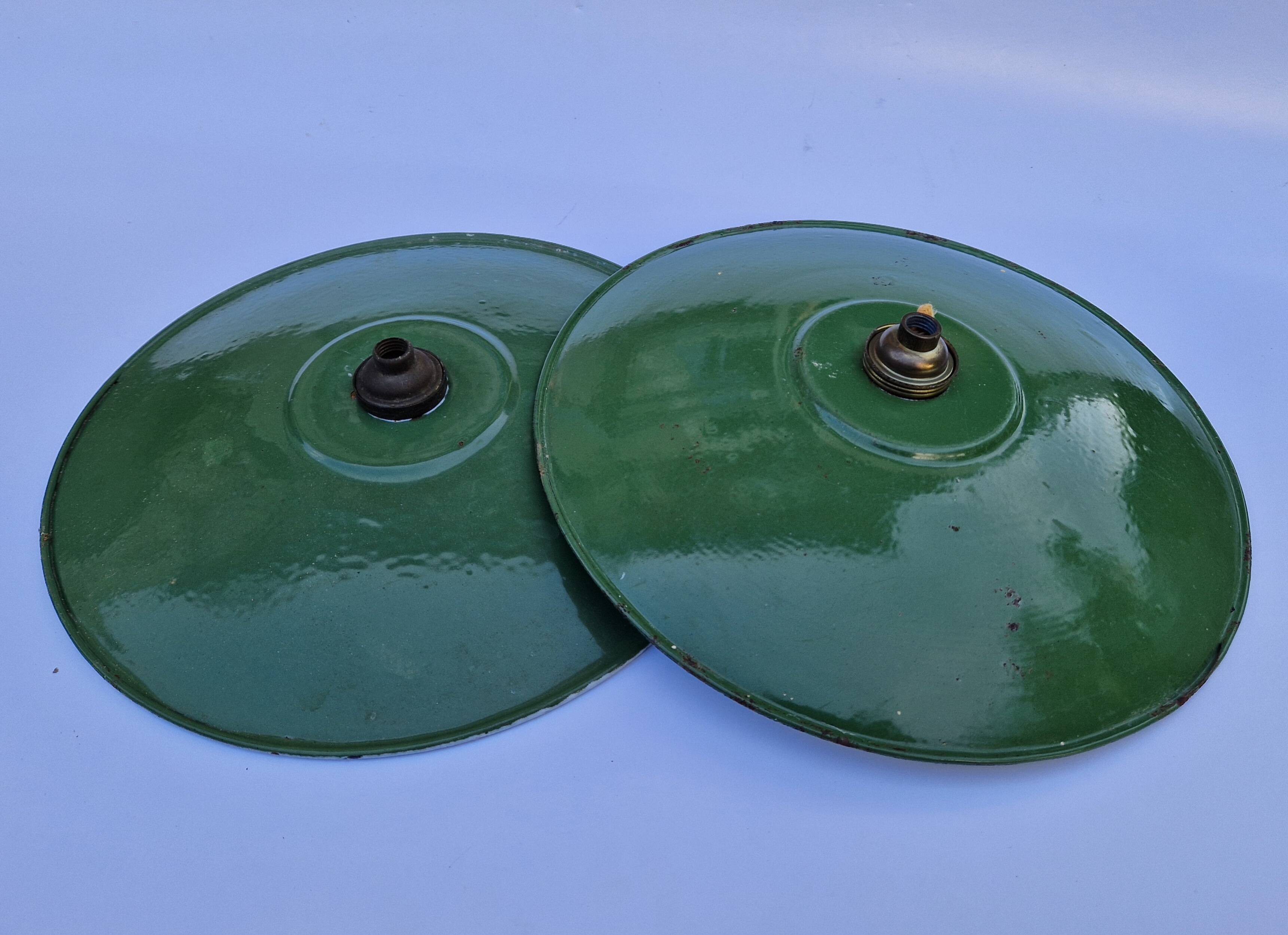 Lot de 2 lampes atelier tôle émaillée verte