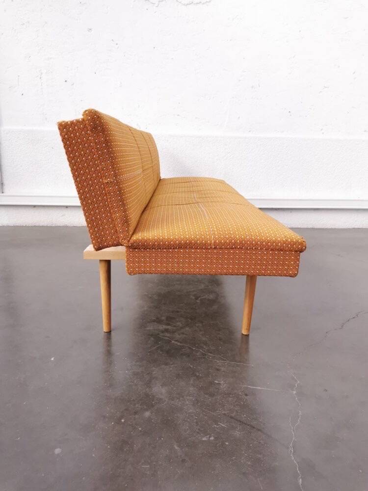 Daybed design vintage – Miroslav Navratil, années 60