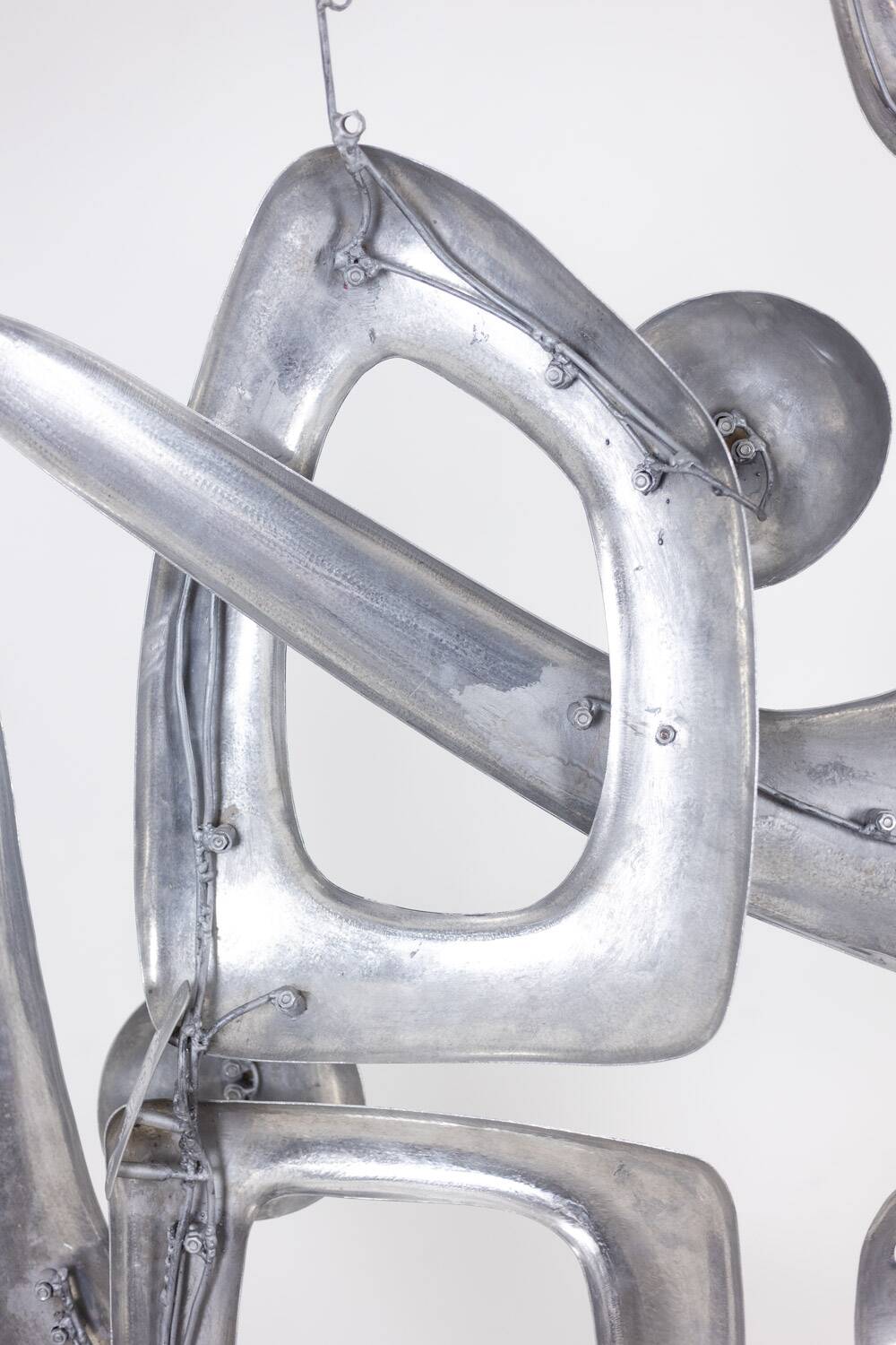 Antonine de Saint Pierre. Abstract sculpture. Contemporary work.